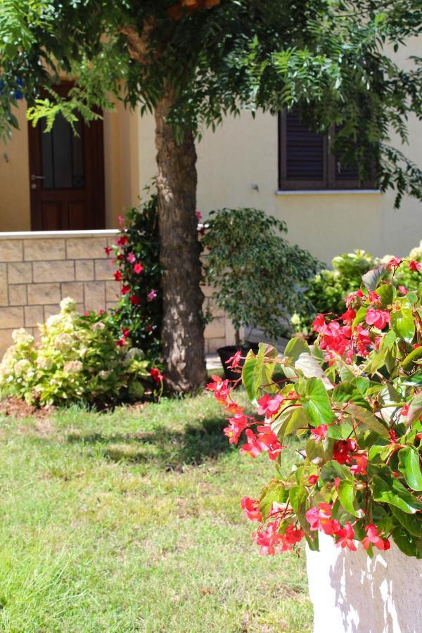 Apartment Dekovic Porec Exterior photo