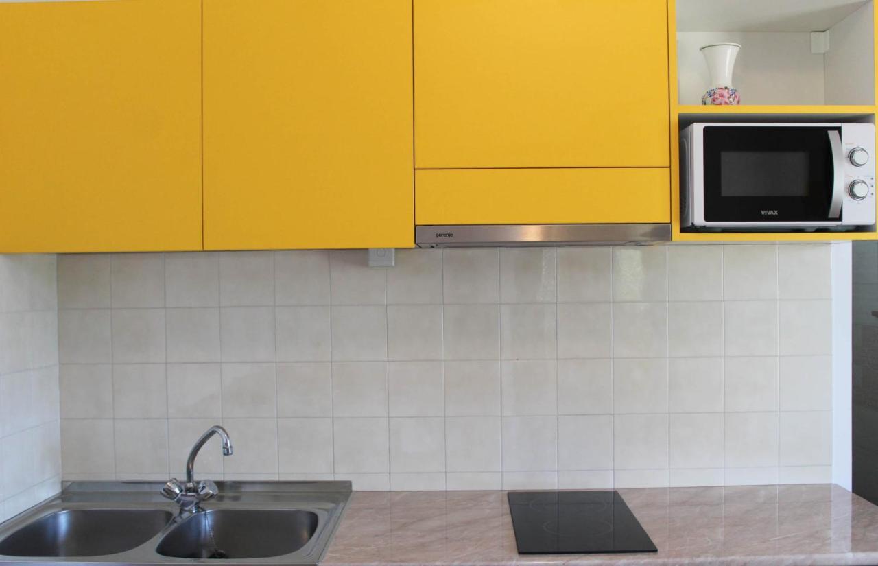 Apartment Dekovic Porec Exterior photo