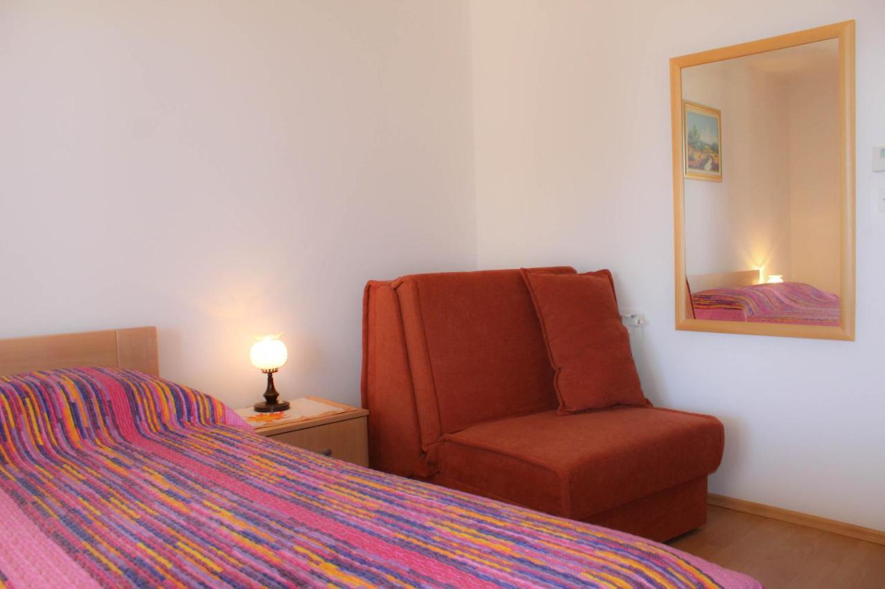 Apartment Dekovic Porec Exterior photo